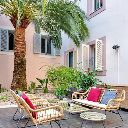 فندق بو ريفاج 4*