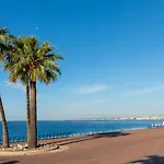 Ξενοδοχείο Beau Rivage 4*