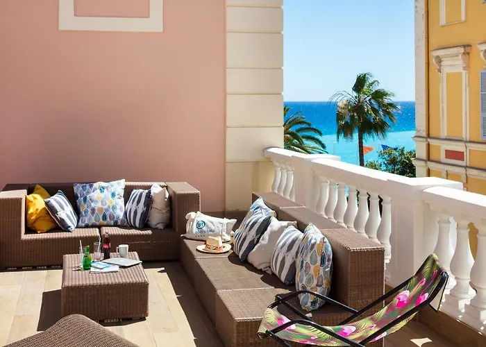 Beau Rivage מלון 4*