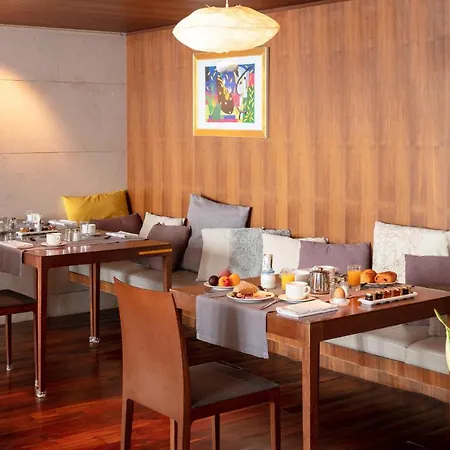 بو ريفاج نيس