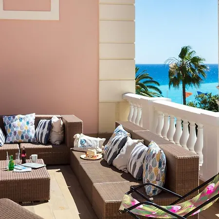 Beau Rivage Szálloda 4*